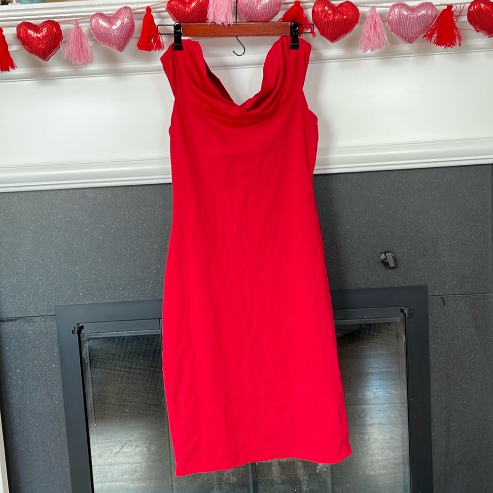 ♥️ Susana Monaco women’s medium red dress nylon lycra blend pull on